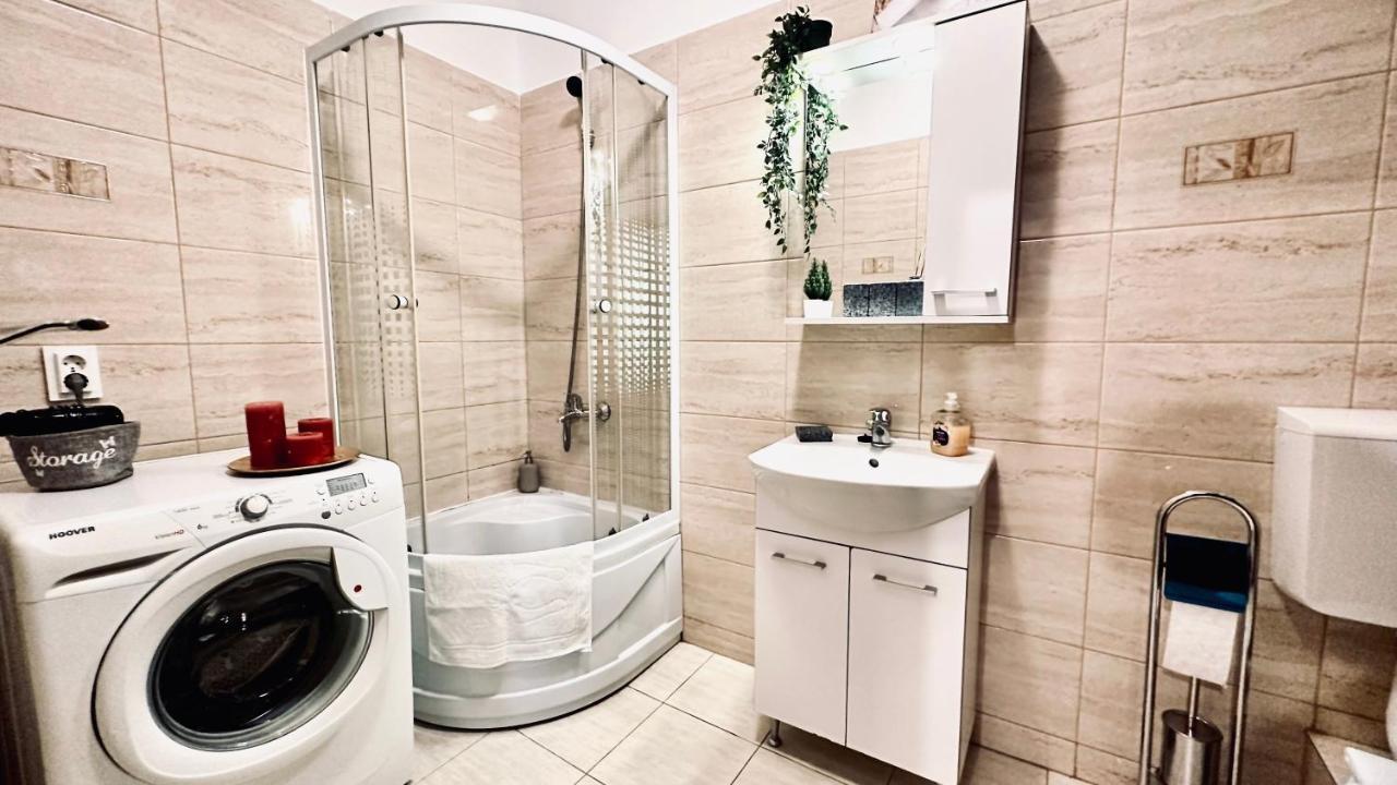 Stay Inn Central Braszów Zewnętrze zdjęcie