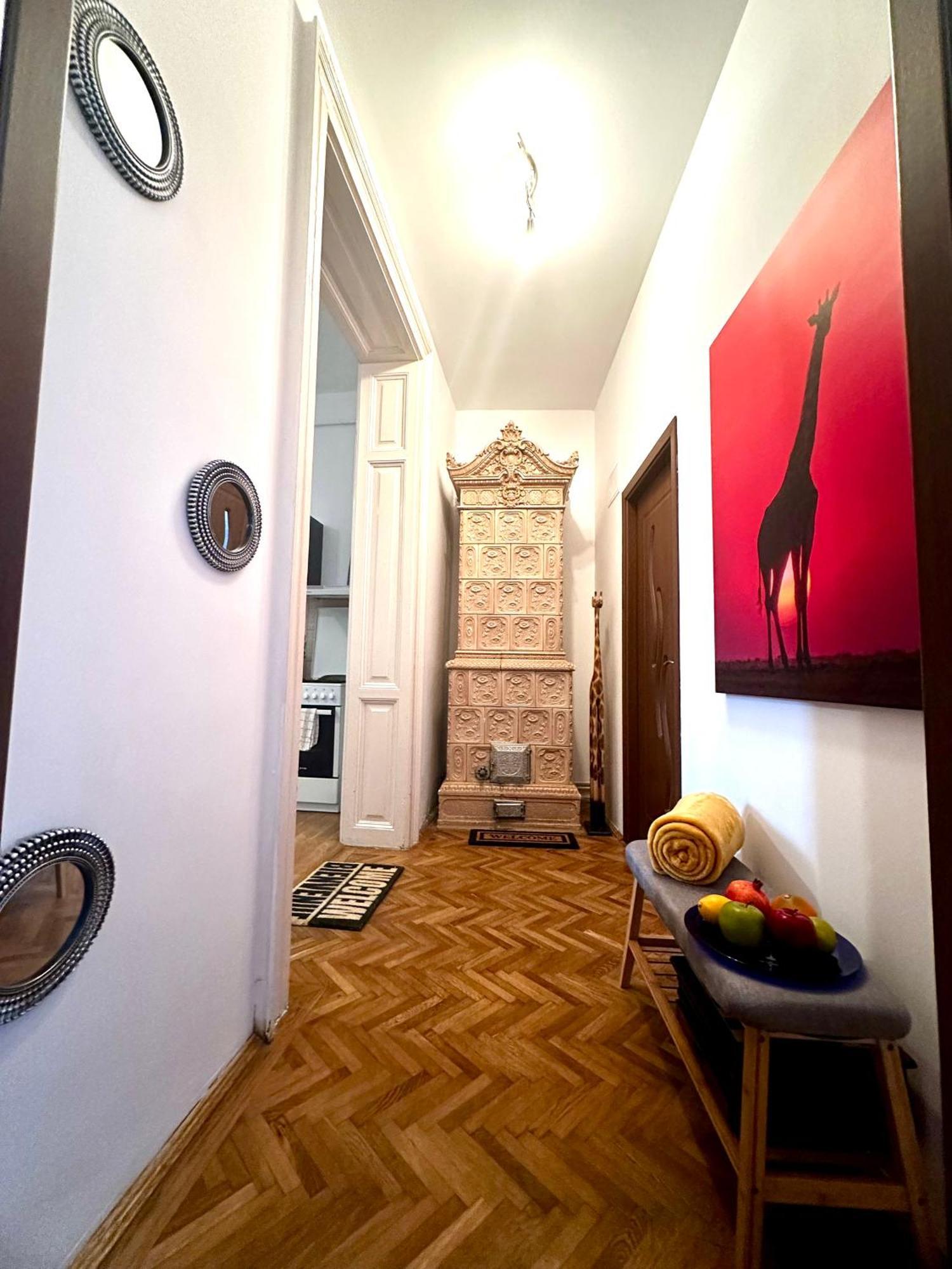 Stay Inn Central Braszów Zewnętrze zdjęcie