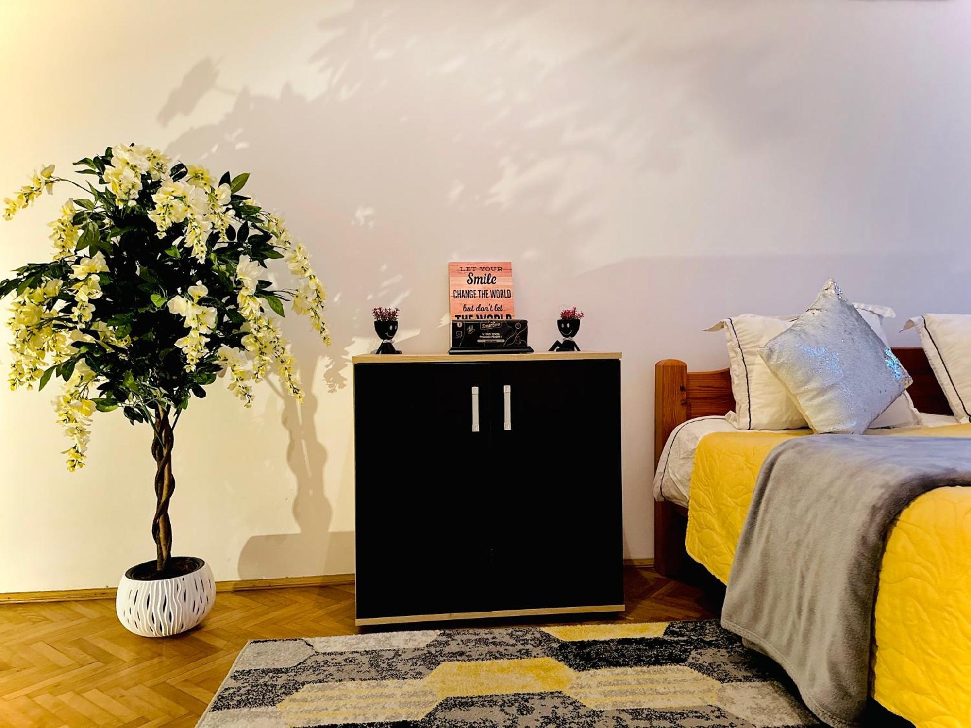 Stay Inn Central Braszów Zewnętrze zdjęcie