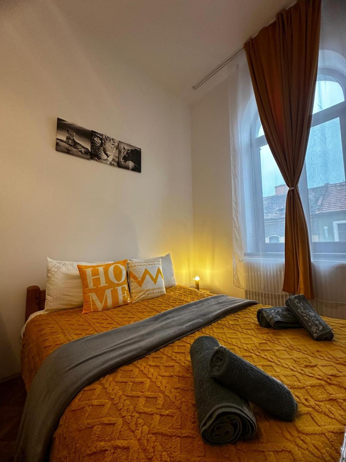 Stay Inn Central Braszów Zewnętrze zdjęcie