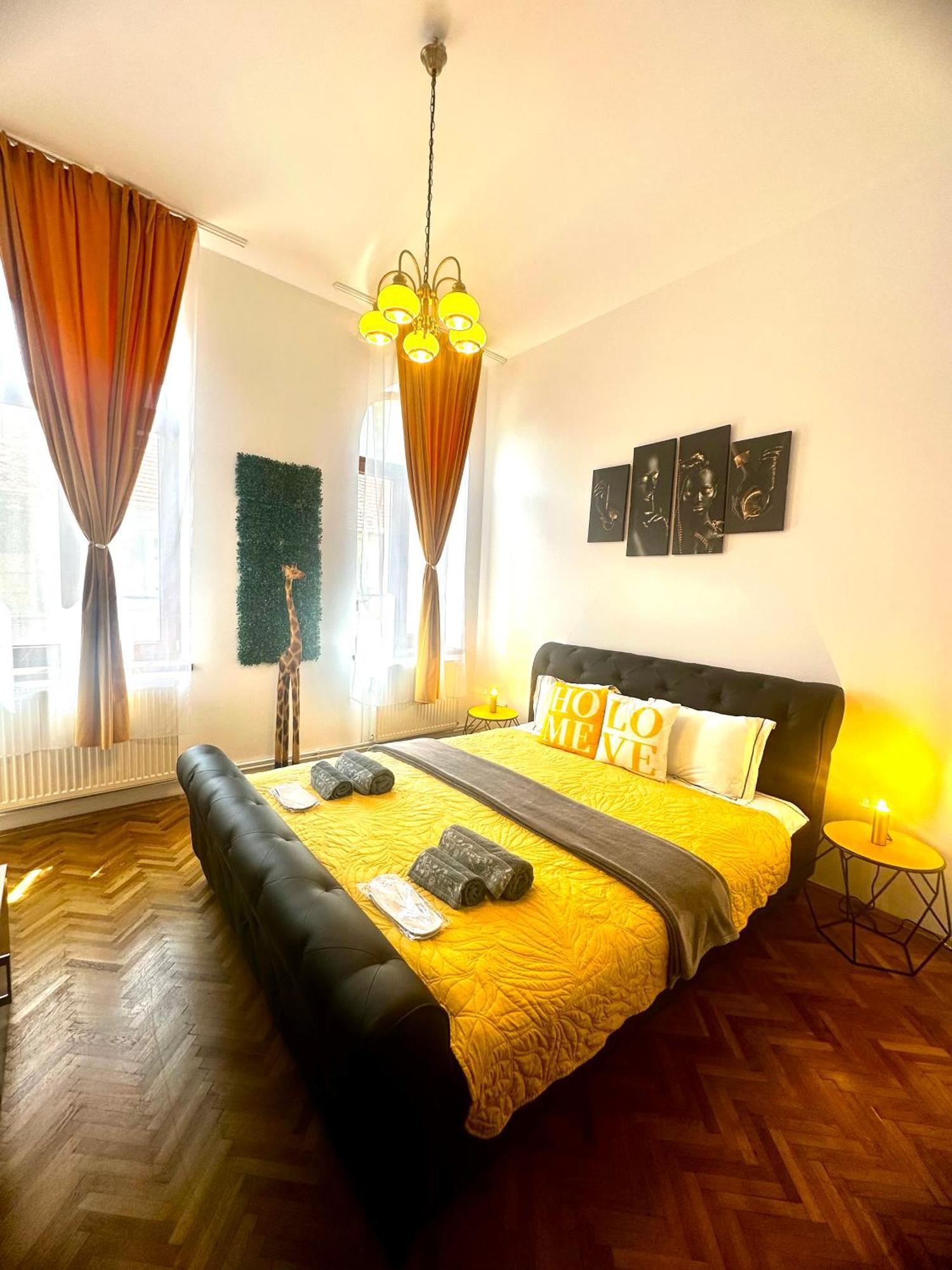 Stay Inn Central Braszów Zewnętrze zdjęcie